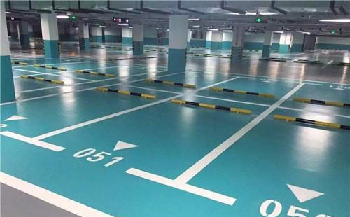 海东海东环氧地坪中涂：构筑坚固地面的关键环节